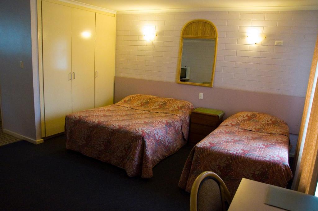 White Gum Motel Alice Springs Habitación foto